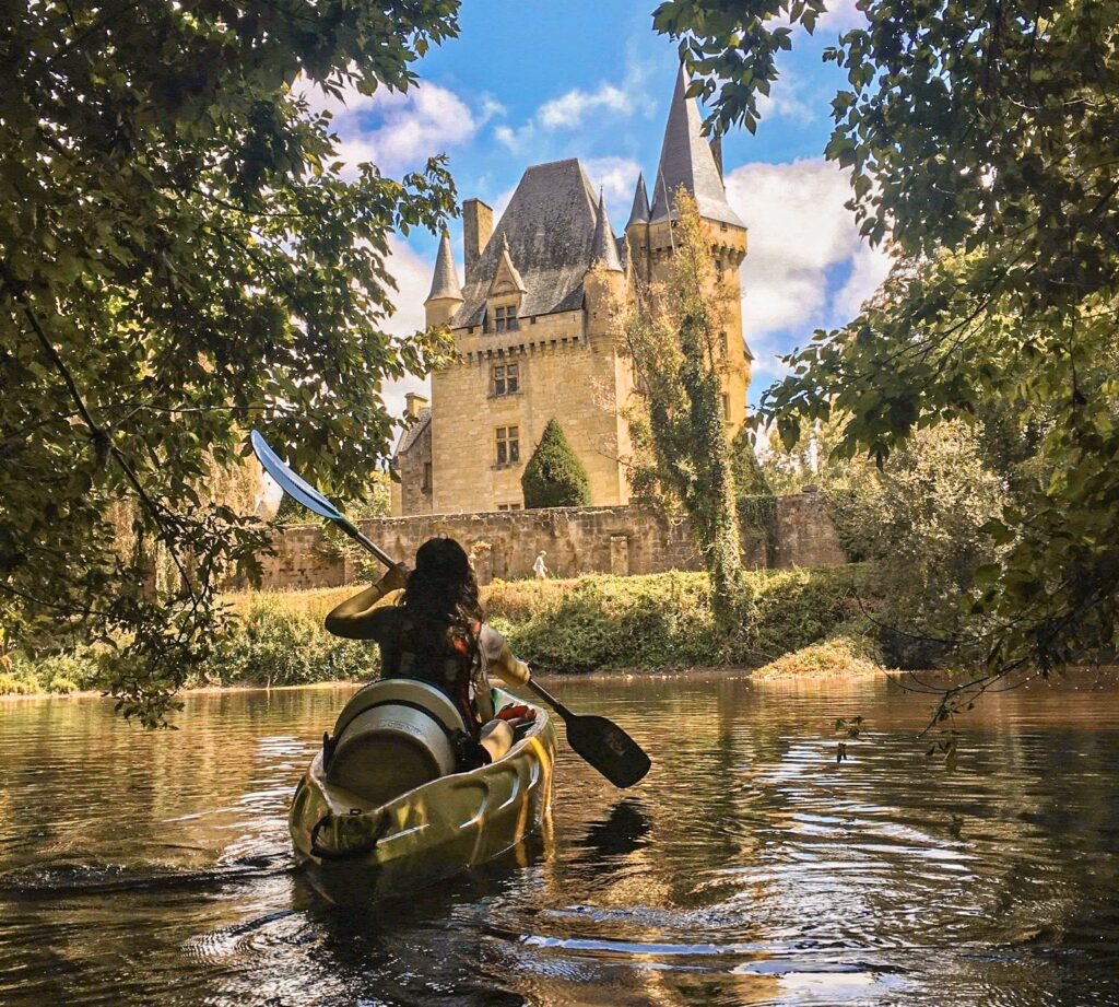 canoe sur la vezere location canoe dordogne